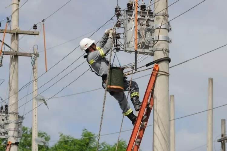 Seis bairros de Manaus ficarão sem energia nesta segunda-feira (9)