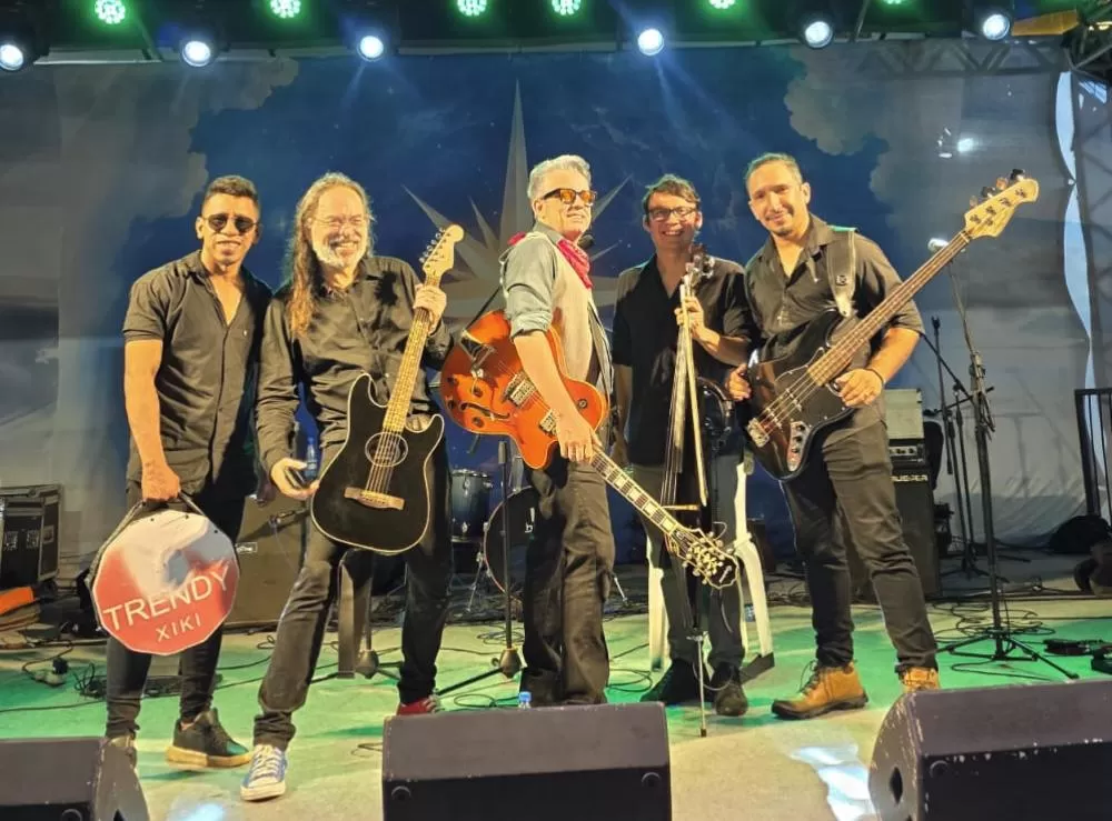 A Alquimia do Som: Fred Farias e Banda Emocionam no “Mundo Mágico do Natal”