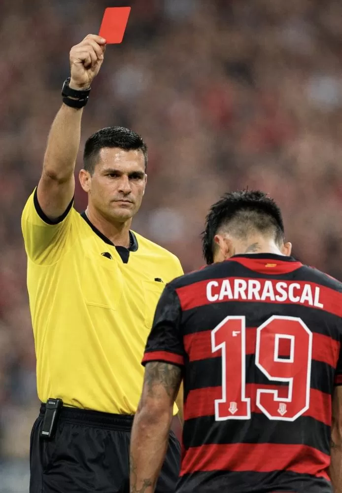 Expulsão muda tudo